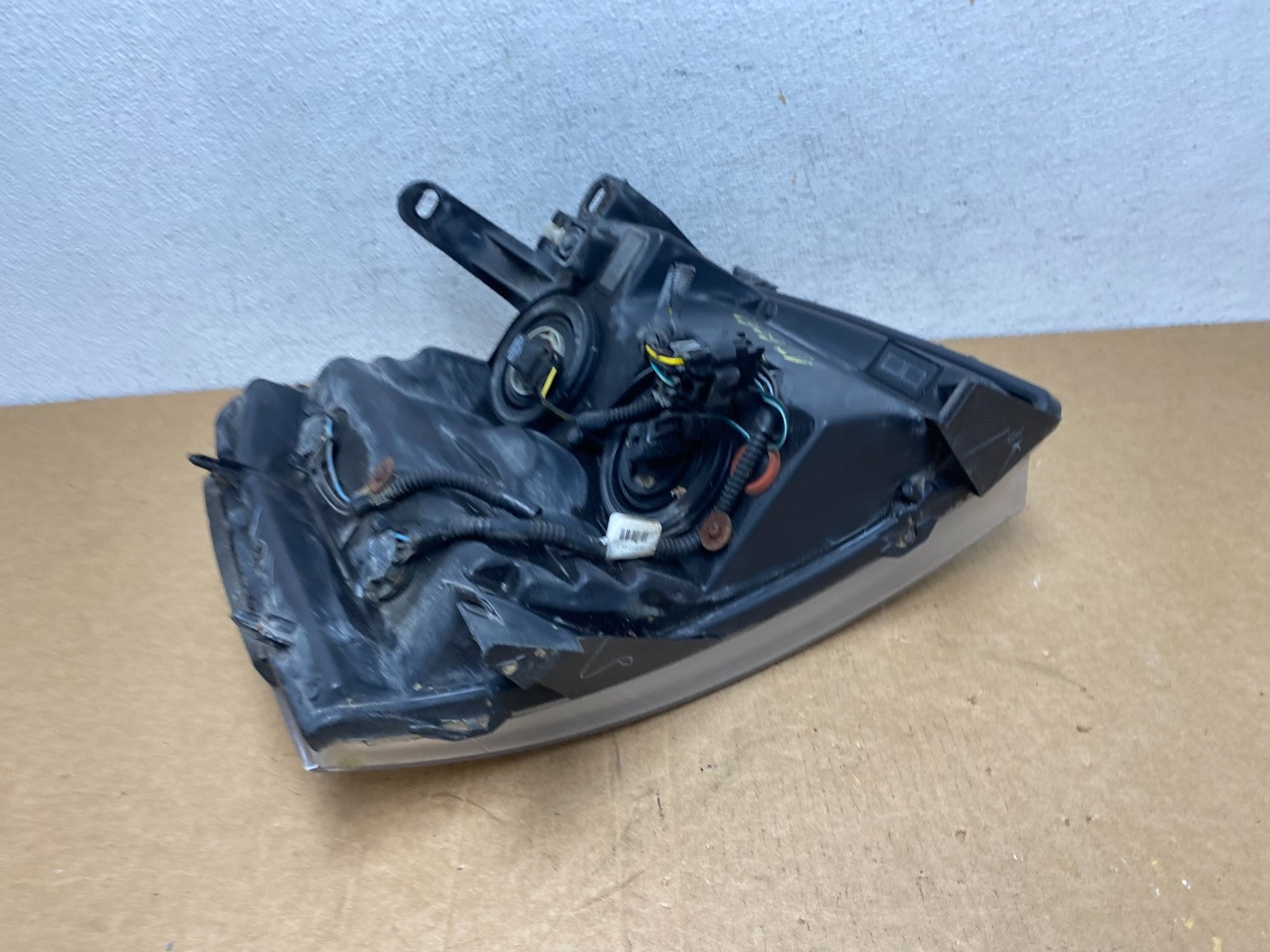 2007 to 2014 Chevrolet Silverado Left Driver Lh Side Headlight AD6069 DW8