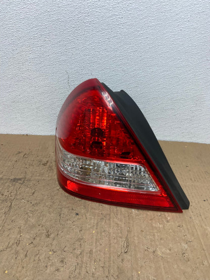 2007-2012 Nissan Versa Sedan Left Driver Lh Tail Light AC0175 LK0