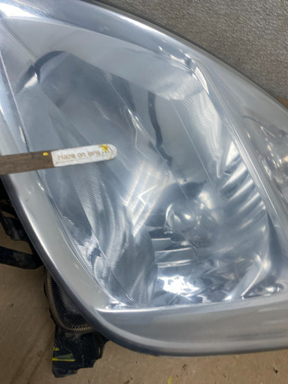 2004 - 2005 Toyota Prius Left Driver Lh Halogen Headlight U9809 DW6