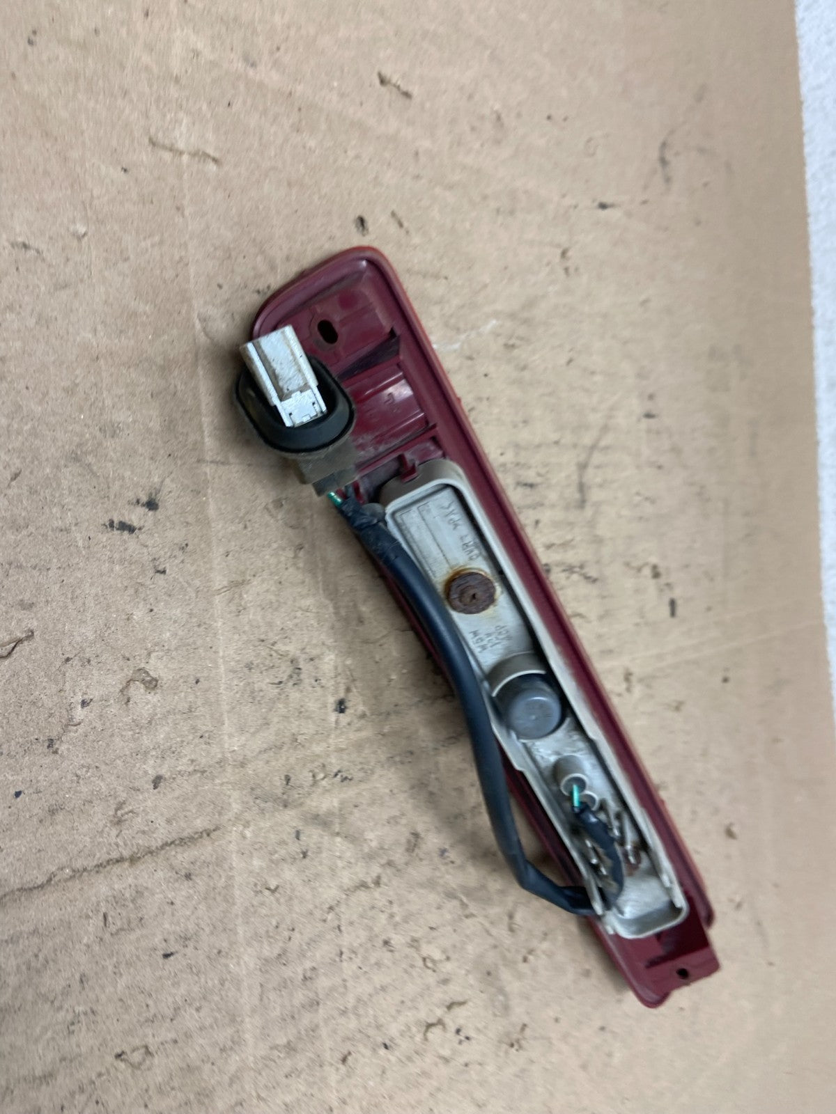 2009 to 2015 Honda Pilot High Mounted 3rd Third Stop Brake Light Lamp AE6480 DG4