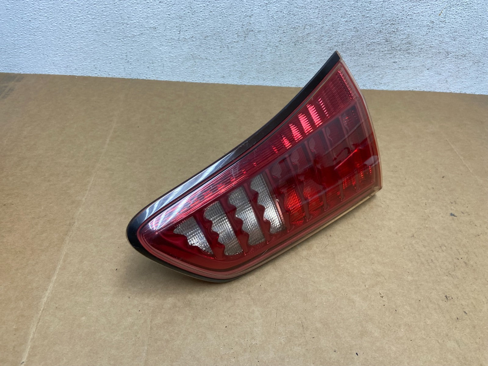 2011 to 2013 Infiniti Qx56 Left Driver LH Side Inner Tail Light OE AE2925 DG2