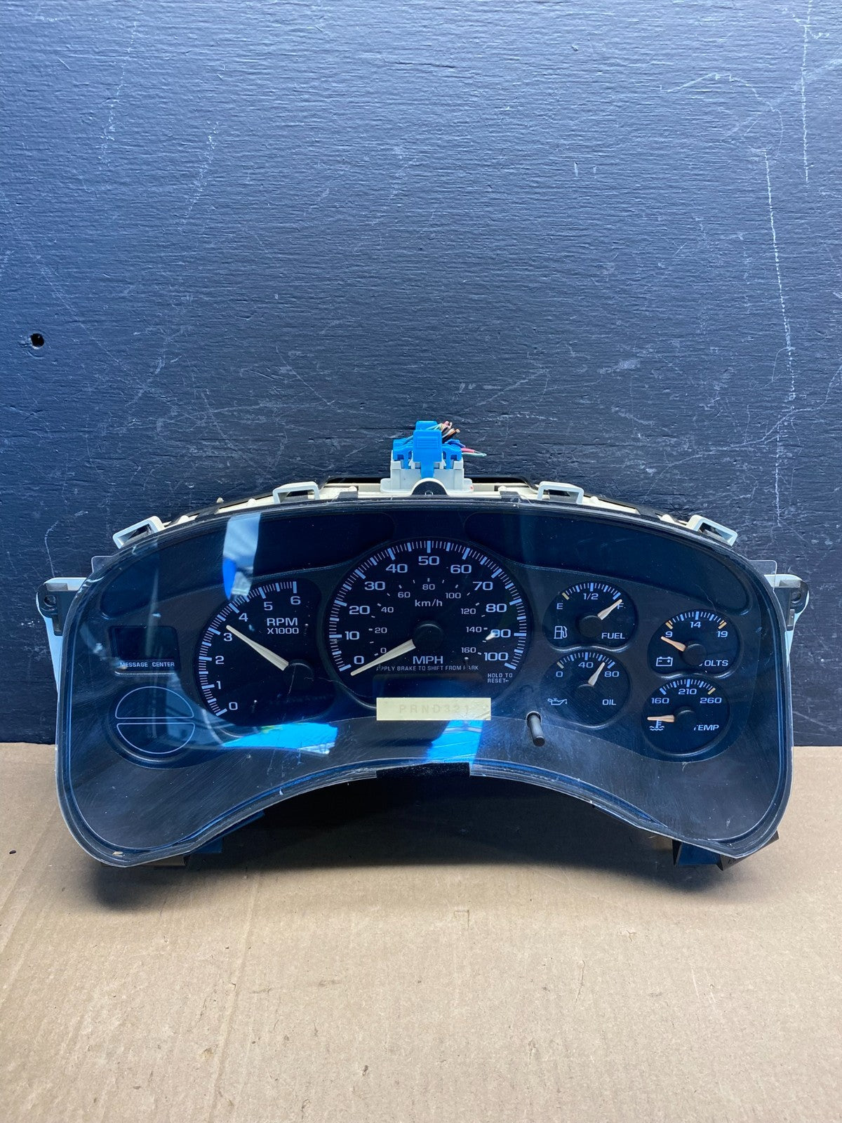 2002 GMC Yukon Speedometer Cluster Gauge AE7596 DG0
