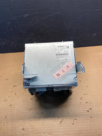 2009-2012 Nissan Murano AM FM CD Player Radio Receiver AC8022 DG3
