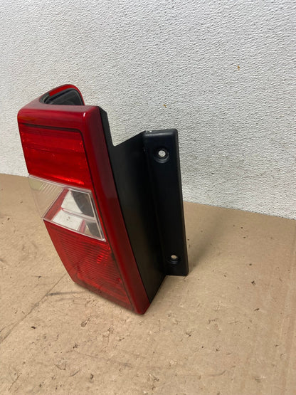 2007 to 2012 Ford Expedition Left Driver LH Side Tail light AG5343 LK1