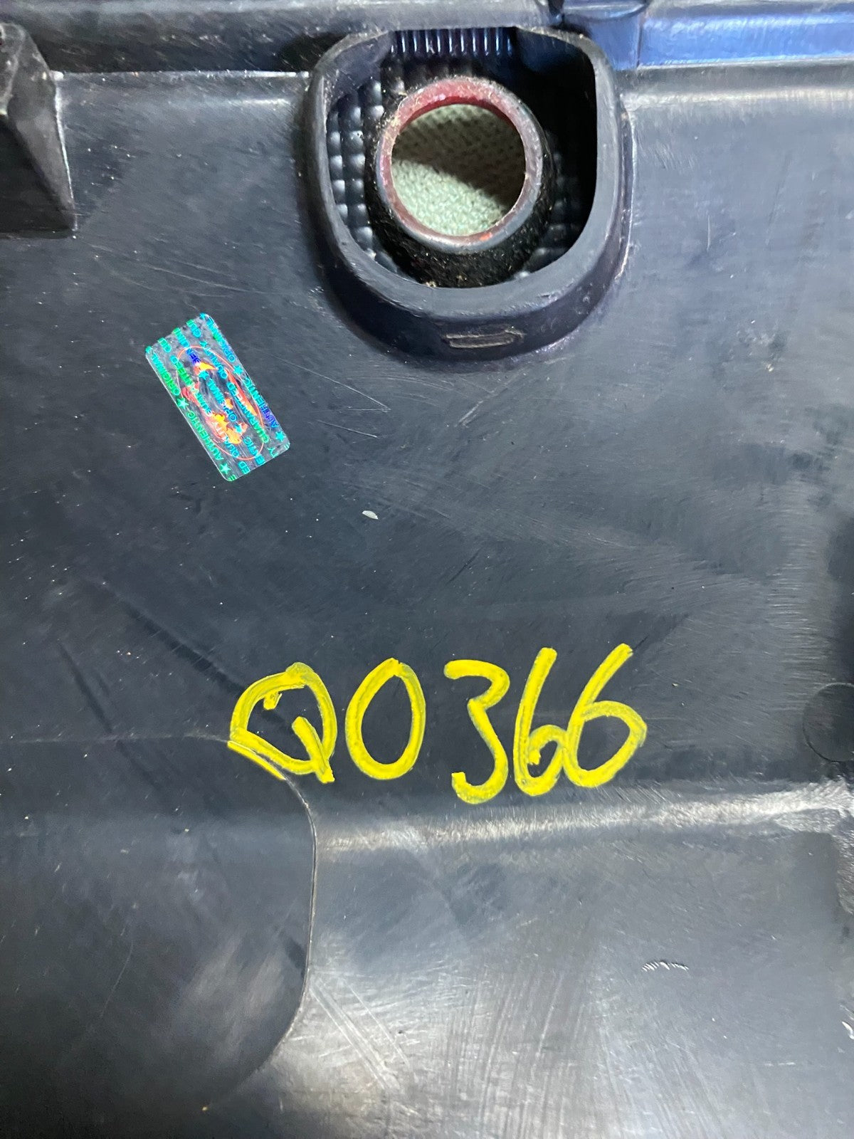 1989 to 1992 Geo Prizm Rear License Trunk Panel Q0366 PS9
