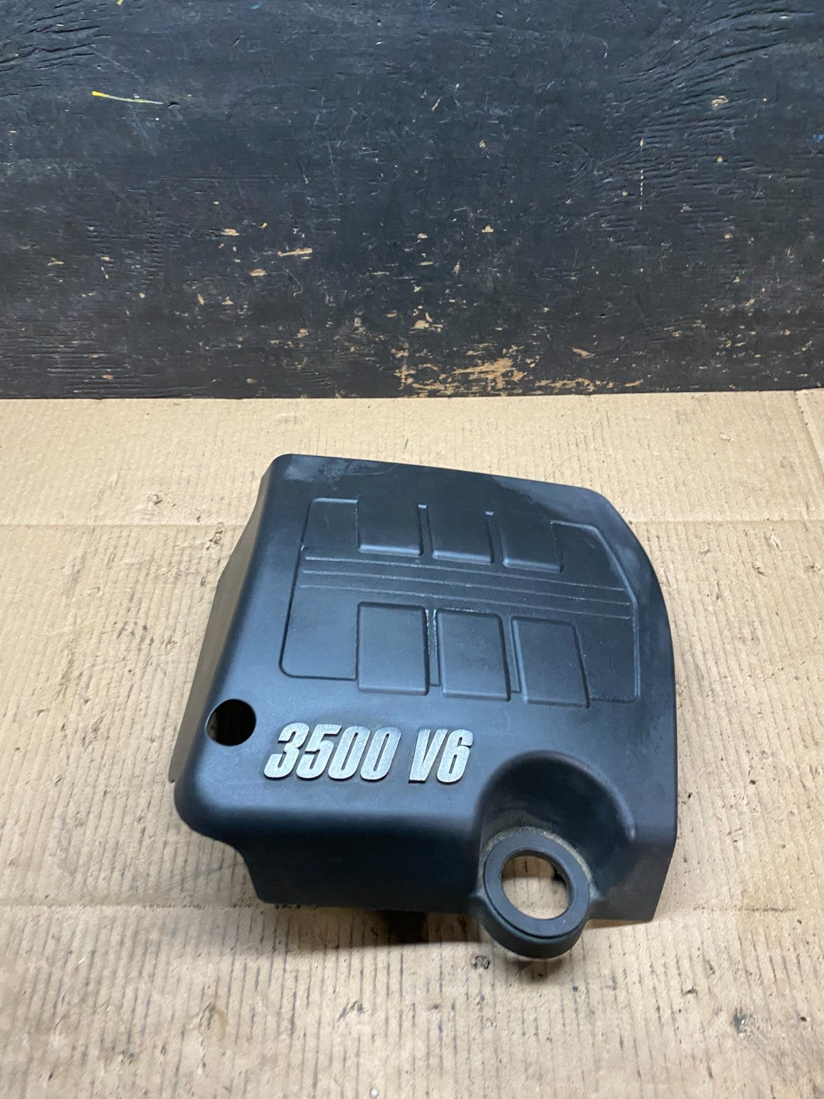 2005 to 2006 Chevrolet Malibu 3.5L Engine Cover Plastic Motor Shield T6616 DG0