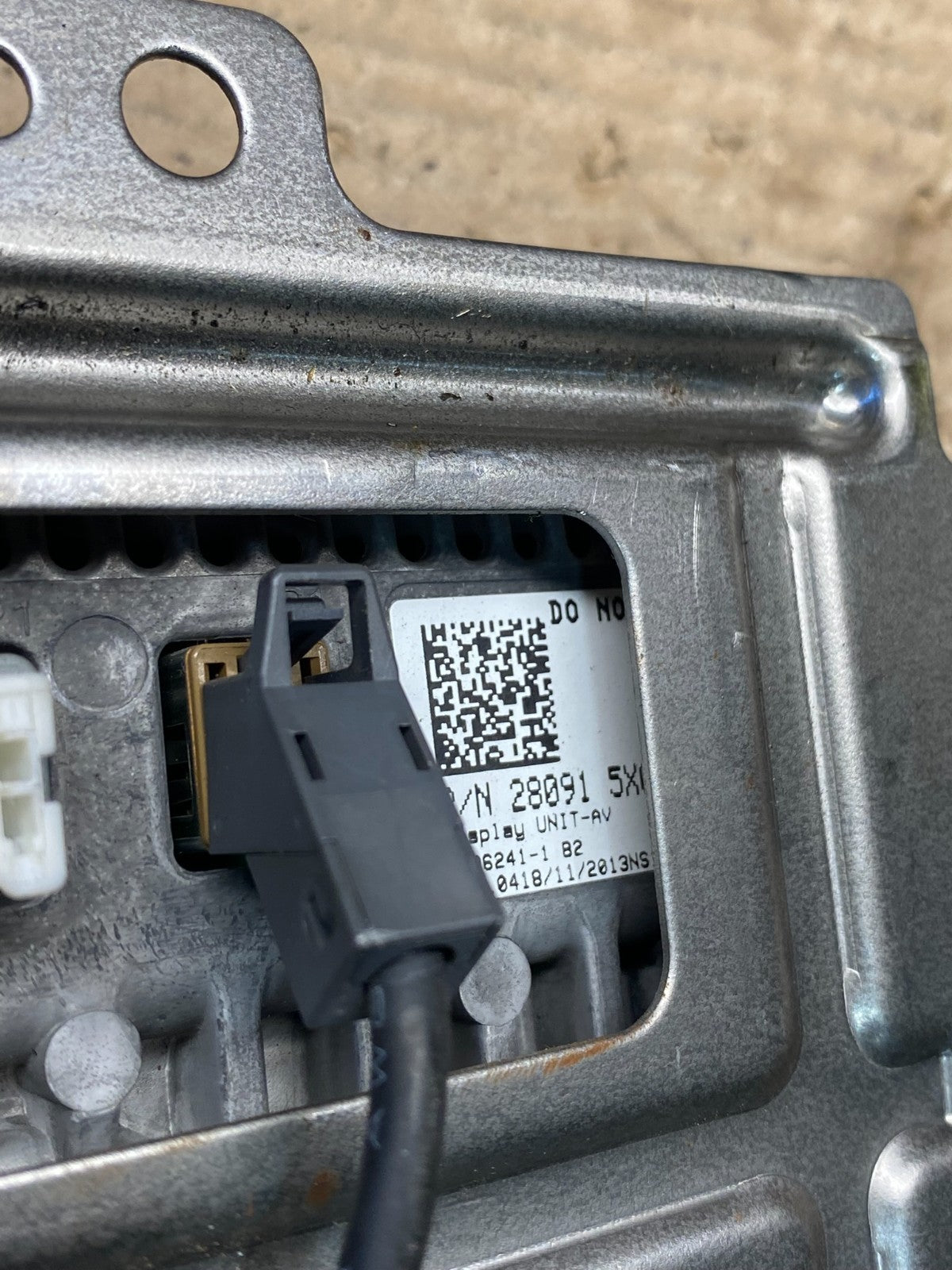2010 - 2014 Nissan Maxima Radio Information Screen Navigation Display R2601 DG6