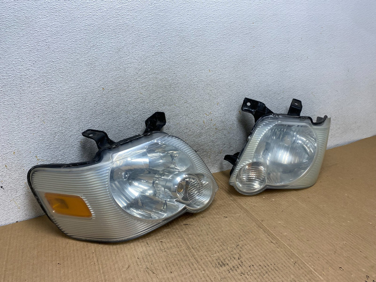 2006 2007 2008 2009 2010 Ford Explorer Left+Right Set Headlights AI6619 DW2