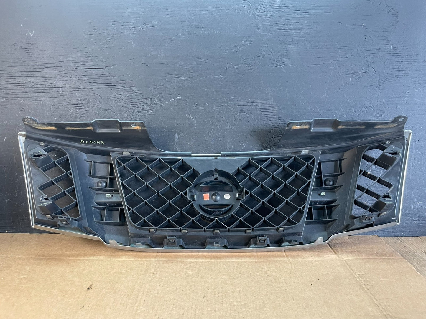 2008 to 2012 Nissan Pathfinder Front Upper Chrome Grill Grille AC5048 DG4