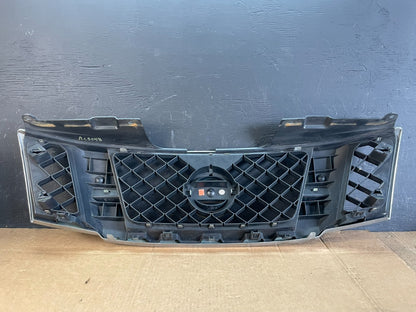 2008 to 2012 Nissan Pathfinder Front Upper Chrome Grill Grille AC5048 DG4