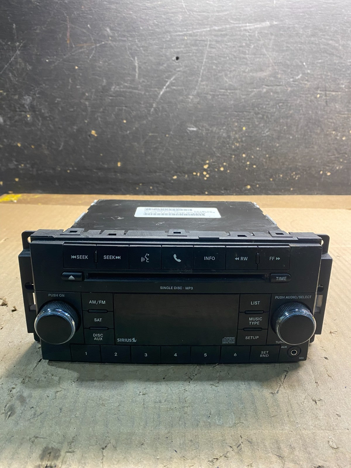 2008 - 2010 Dodge Avenger Center Dash Black Radio Trim Bezel Panel Z5366 DG0
