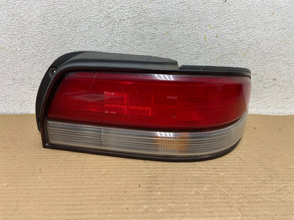 1995 - 1997 Toyota Avalon Right Passenger RH Side Tail Light AH2452 DG0