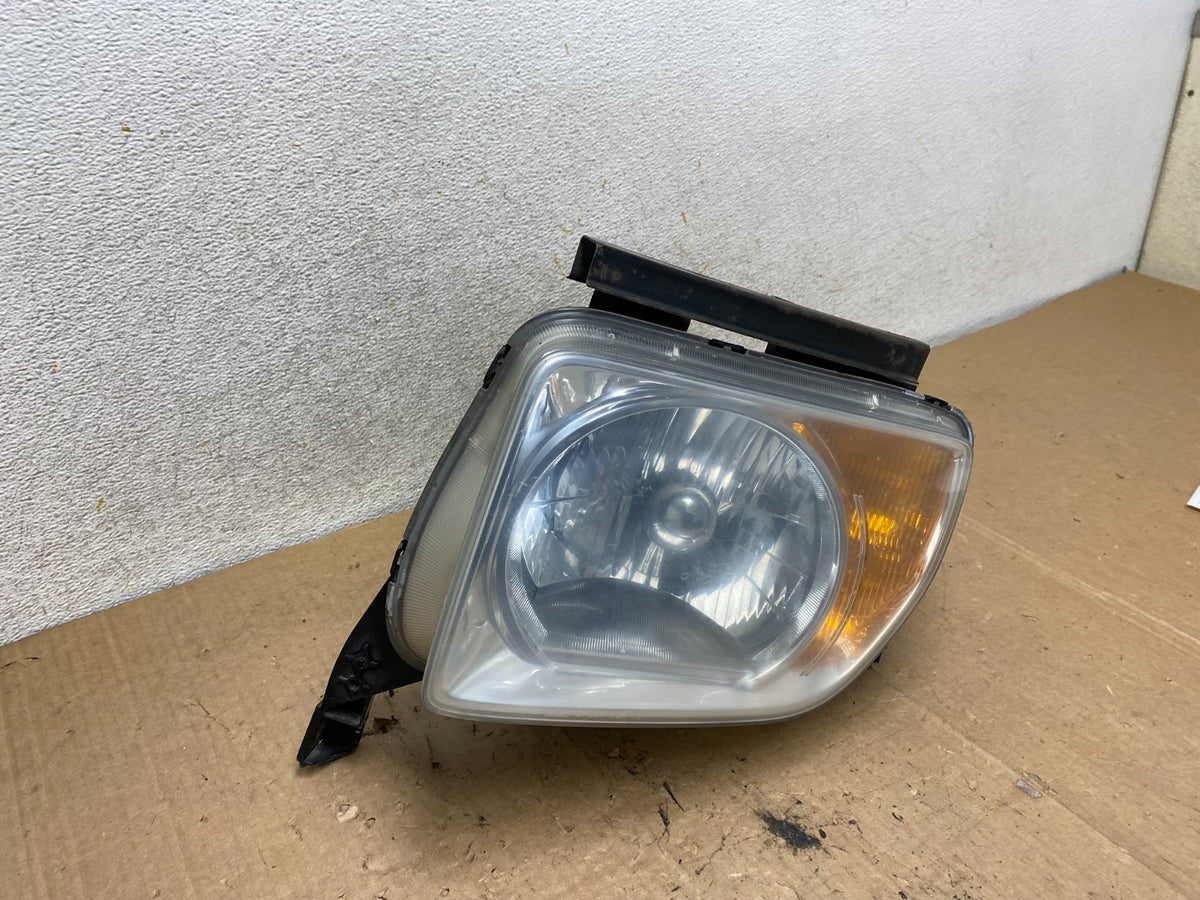 2003 to 2006 Honda Element Left Driver Lh Side Headlight AI9149 DW2
