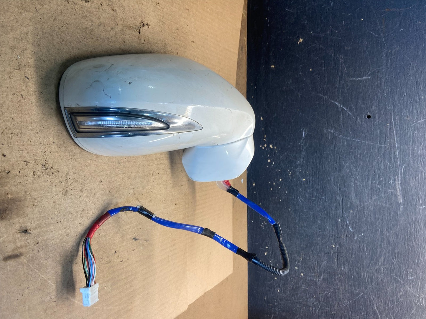 2009 - 2013 Lexus IS250 IS350 Right Passenger Side View Door Mirror Oem Z8802 MS0