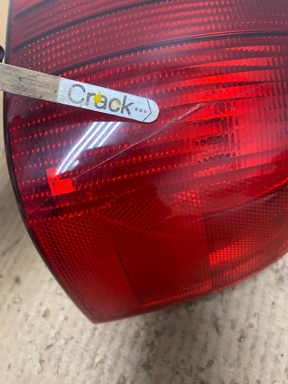 1989 - 1990 Ford Cougar Right Passenger RH Side Tail Light OEM Q8084 DW7