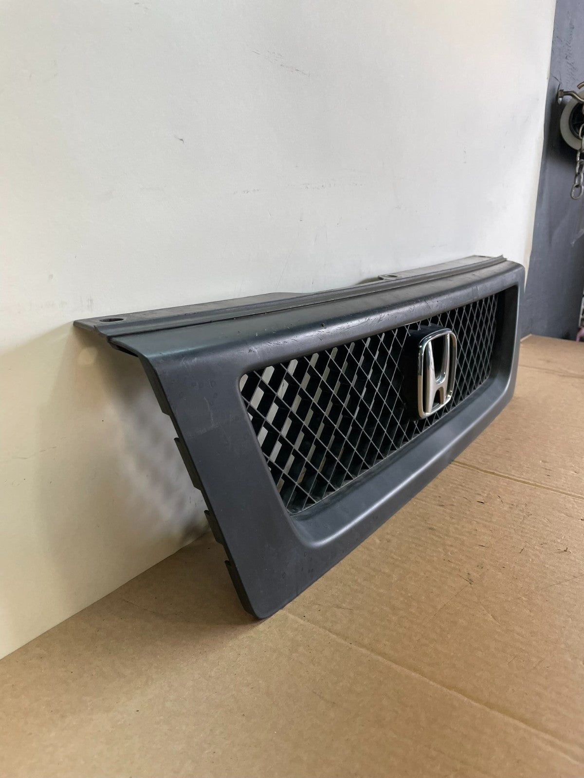 2003 2004 2005 2006 Honda Element Front Upper Grill Grille ah6397 DG2