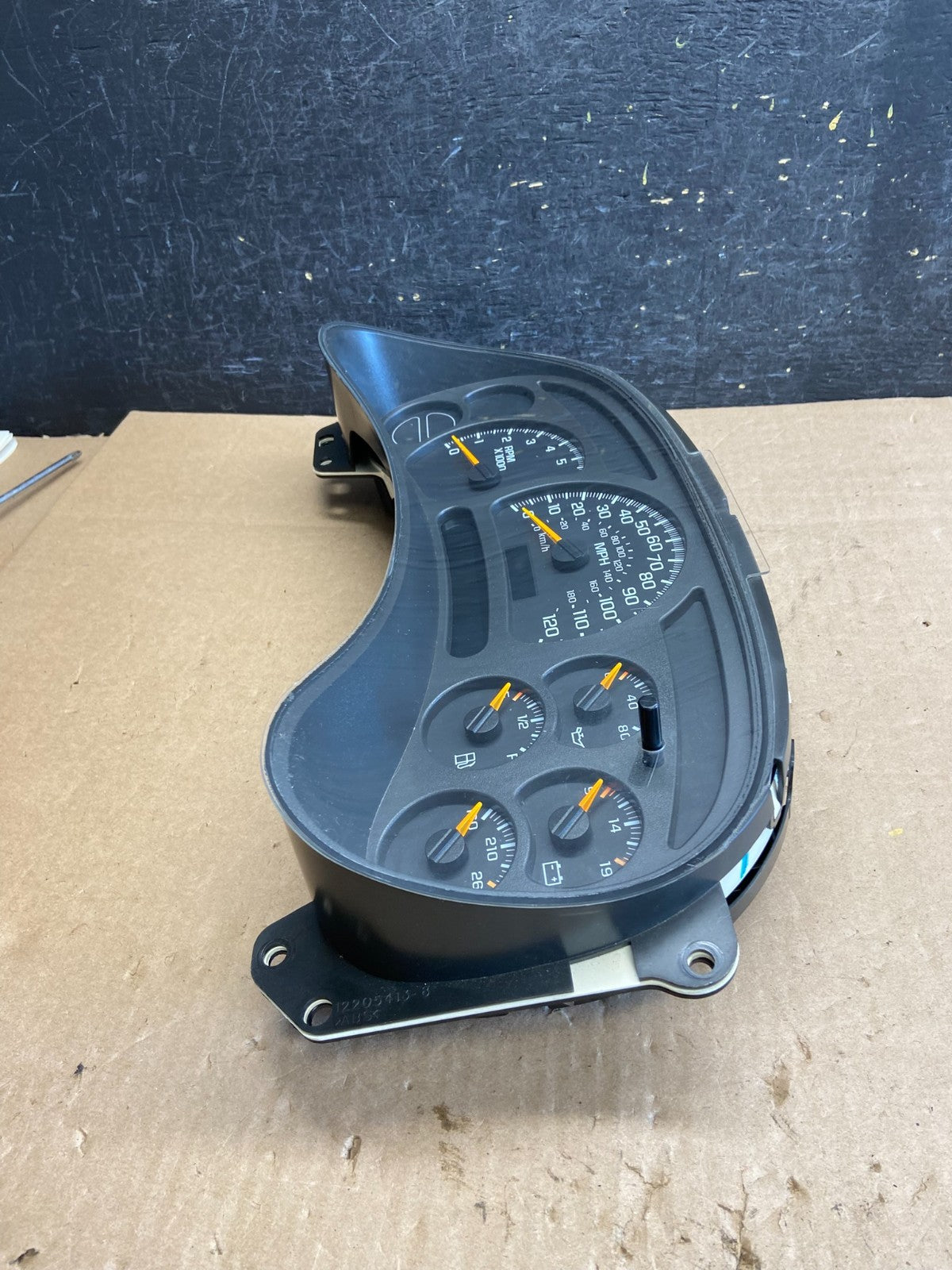 2003-2006 Silverado Sierra Yukon Tahoe Speedometer Instrument Cluster AI3038 DG2