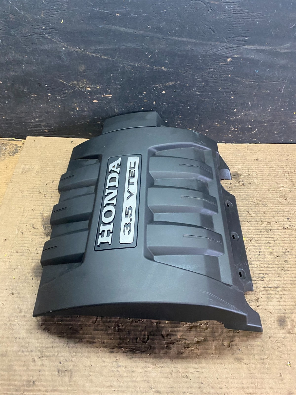 2006 to 2008 Honda Pilot Black Engine Cover OEM 3.5L s5965 DG3