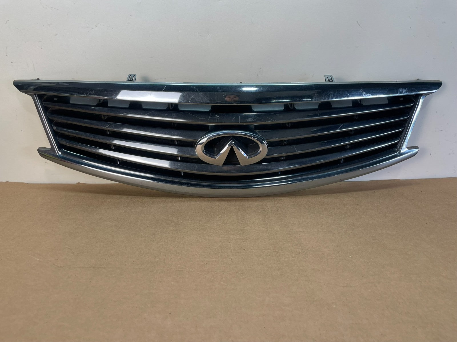 2010 to 2015 Infiniti G37 Front Upper Grill Grille af8558 DG0