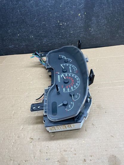 2002 Ford Explorer Speedometer Cluster Gauge ag6292 DG2