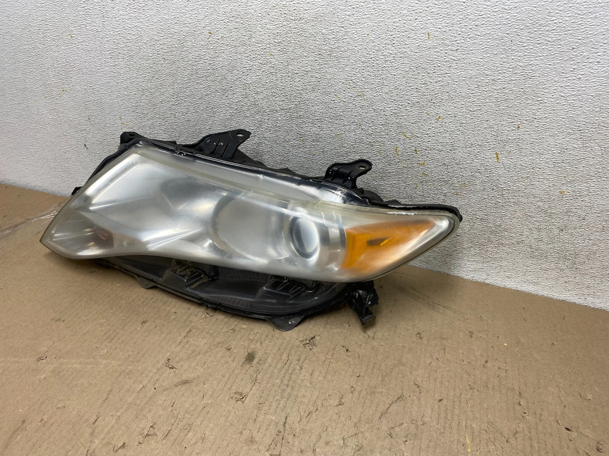 2009 to 2016 Toyota Venza Halogen Left Driver Side Headlight AH7693 DW2