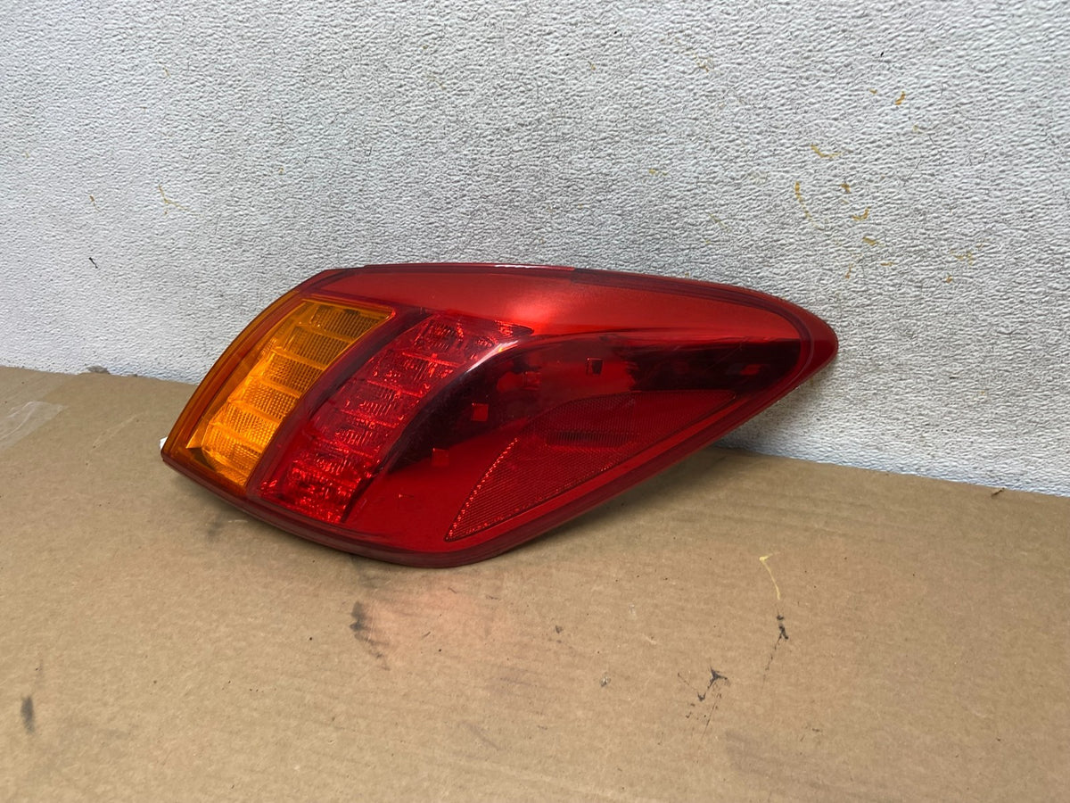 2009 2010 Nissan Murano Right Passenger Rh Side Tail Light AH4454 DW2