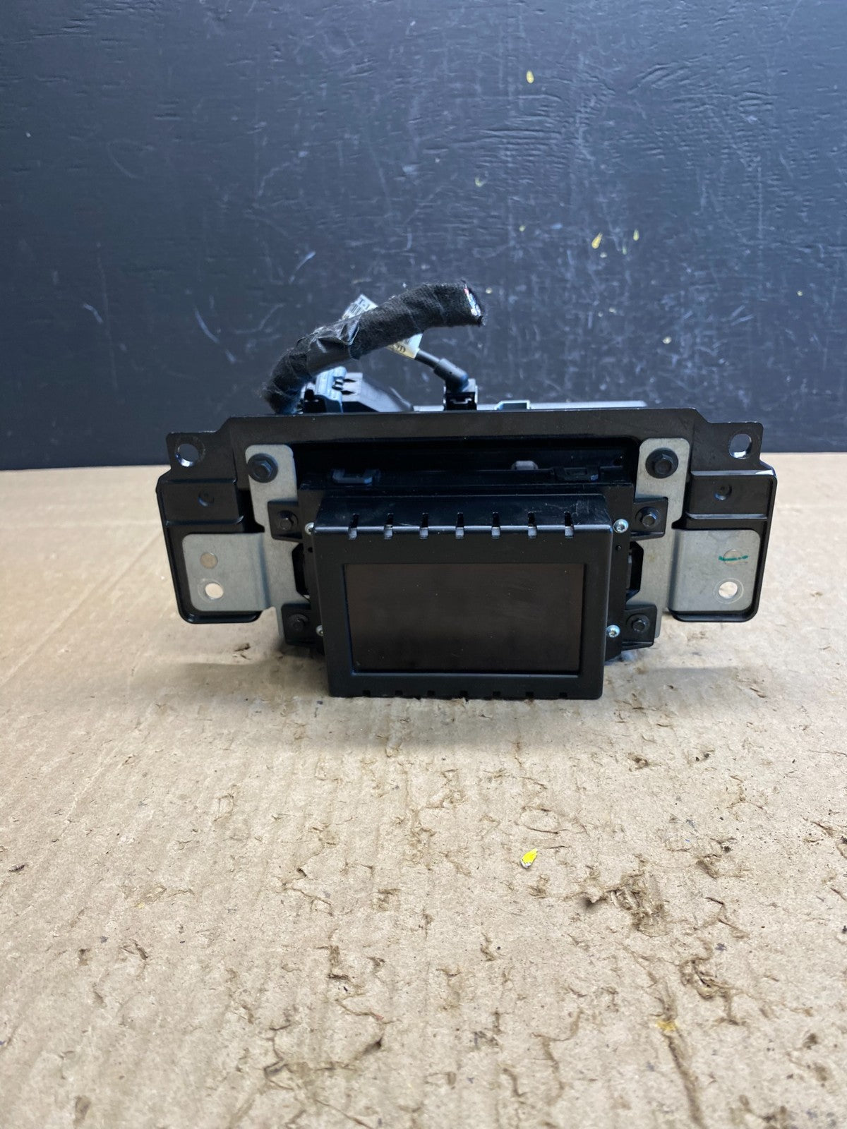 2012 to 2013 Ford Explorer Screen Communication Module AC4780 DG0