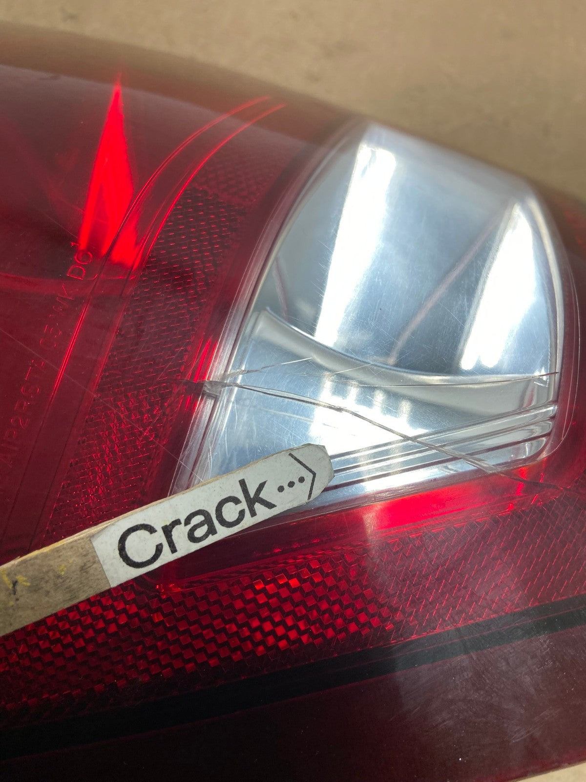 2005 to 2006 Jeep Grand Cherokee Left Driver Side Lh Tail Light AF4906 LK4