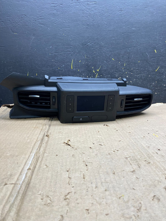 2020 to 2023 Ford  Explorer Console Radio Display Screen Air Vents Oem x5819 DG0