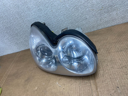 2002-2005 Hyundai Sonata Right Passenger Headlight Halogen TYC AA6239 DW1
