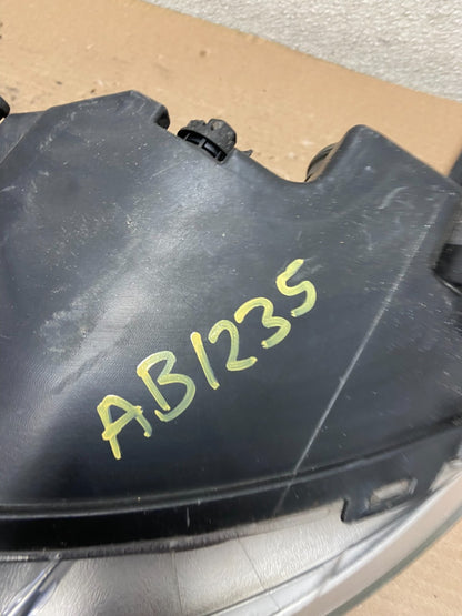 2012 2013 2014 Ford Focus Right Passenger Rh Side Headlight Oem AB1235 DW10