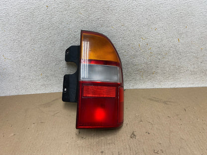 1999 to 2003 Suzuki XL-7 Vitara Right Passenger RH Side Tail Light AH6942 LK0