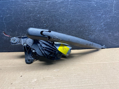 2011 to 2019 Ford Explorer Rear Windshield Wiper Motor ae8201 DG0