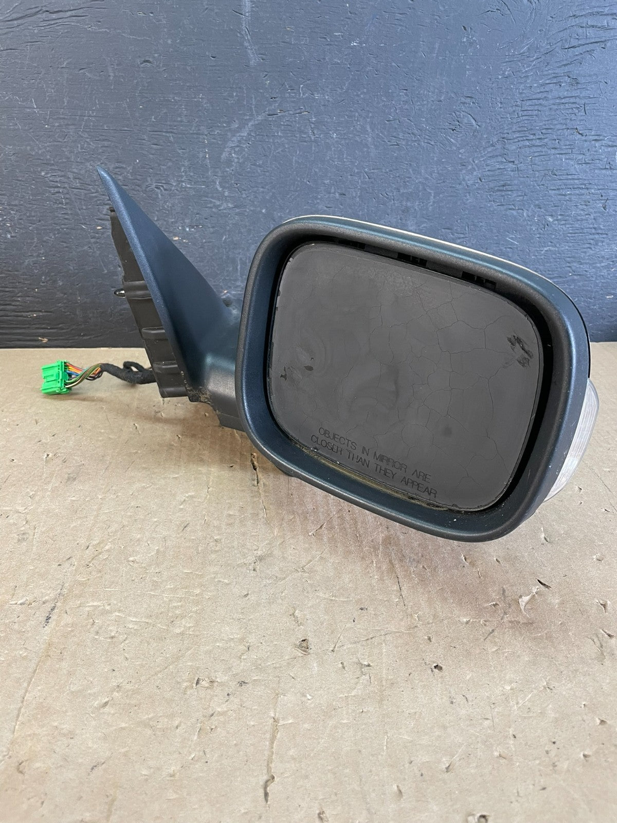2007 - 2011 Volvo XC70 V70 Right Passenger RH View Door Mirror AD5891 DW2