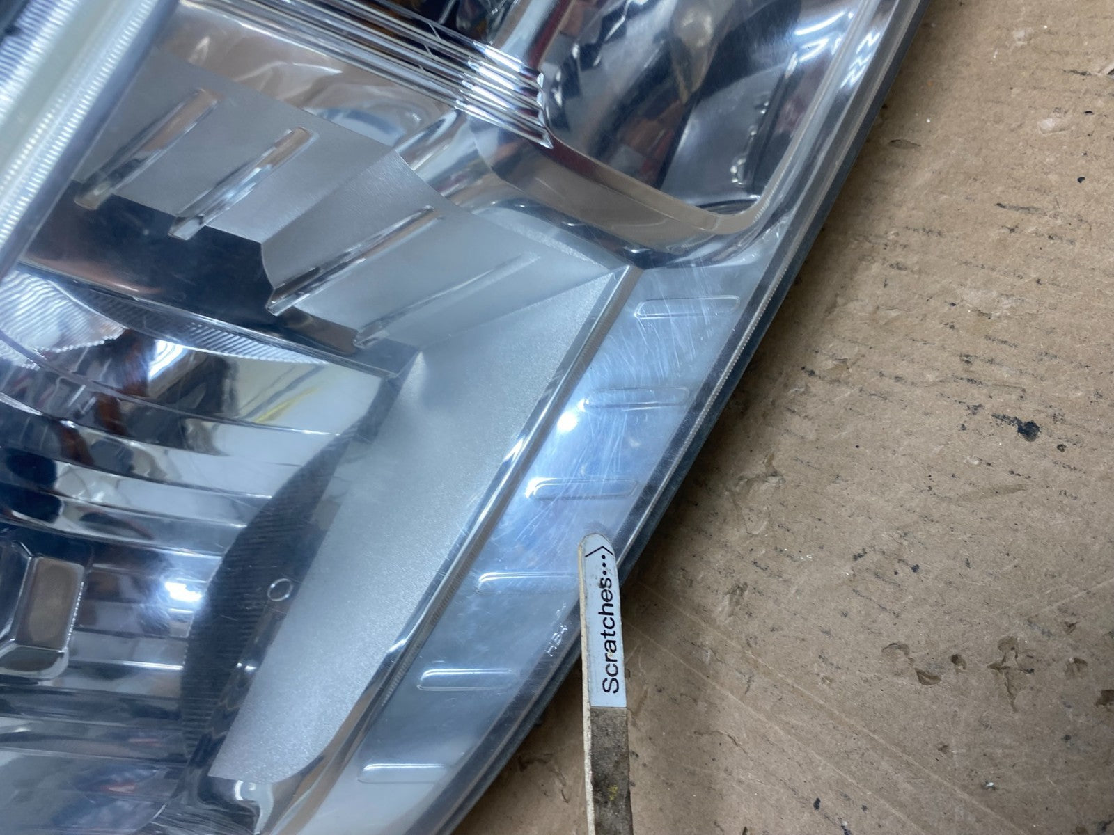 2009 to 2017 Dodge Journey Headlight Right Passenger Rh Halogen AD8067 DW3