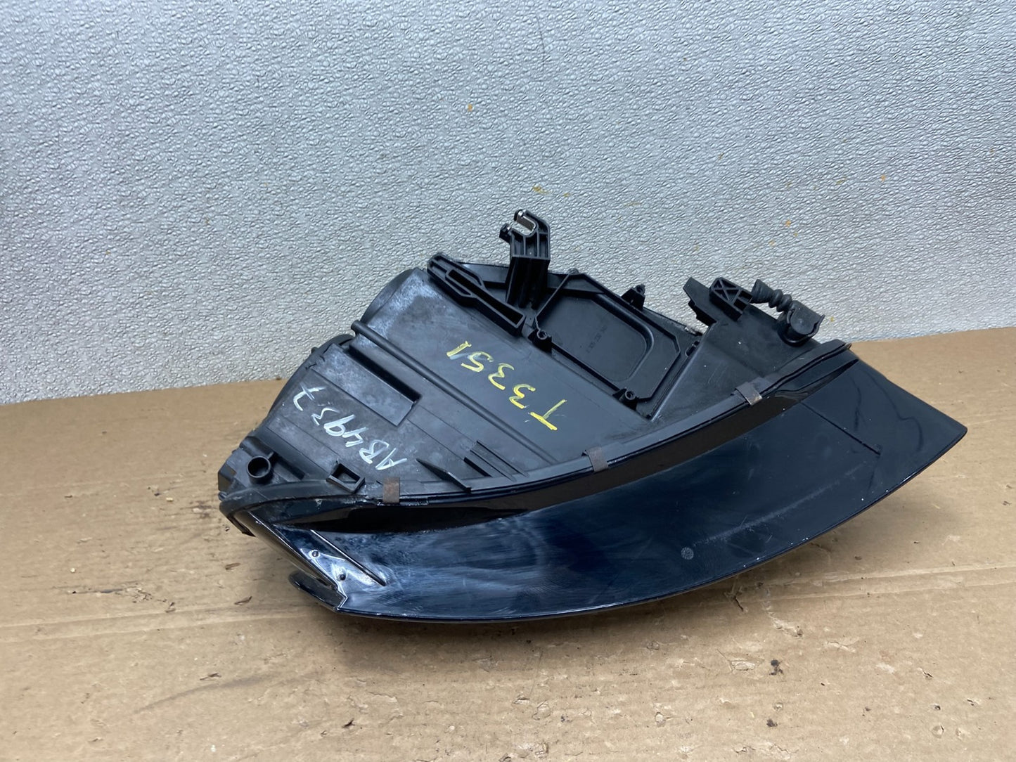 Xenon HID AFS 2009 to 2012 Audi A4 Left Driver LH Side Headlight AB4937 DW7