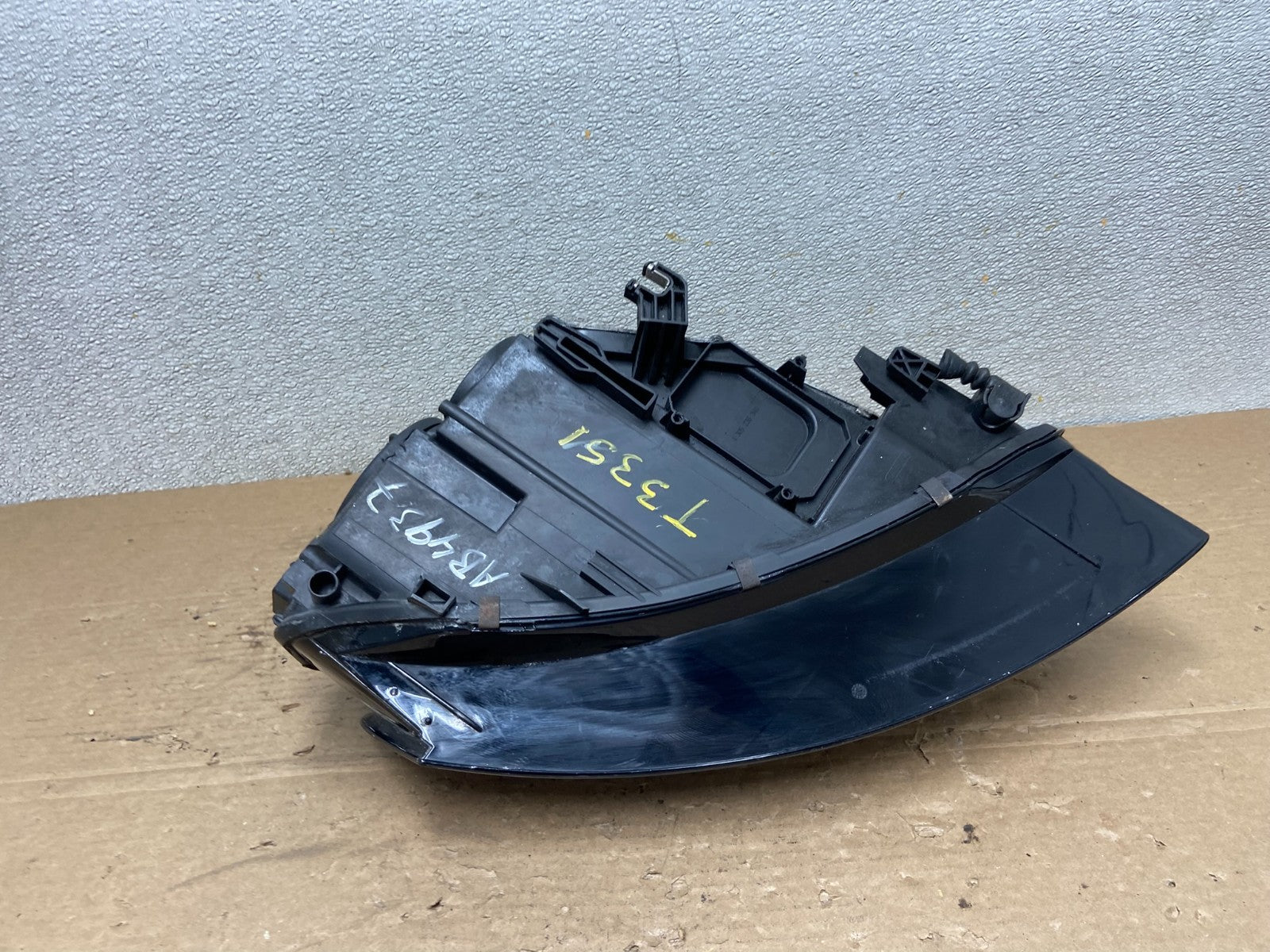 Xenon HID AFS 2009 to 2012 Audi A4 Left Driver LH Side Headlight AB4937 DW7
