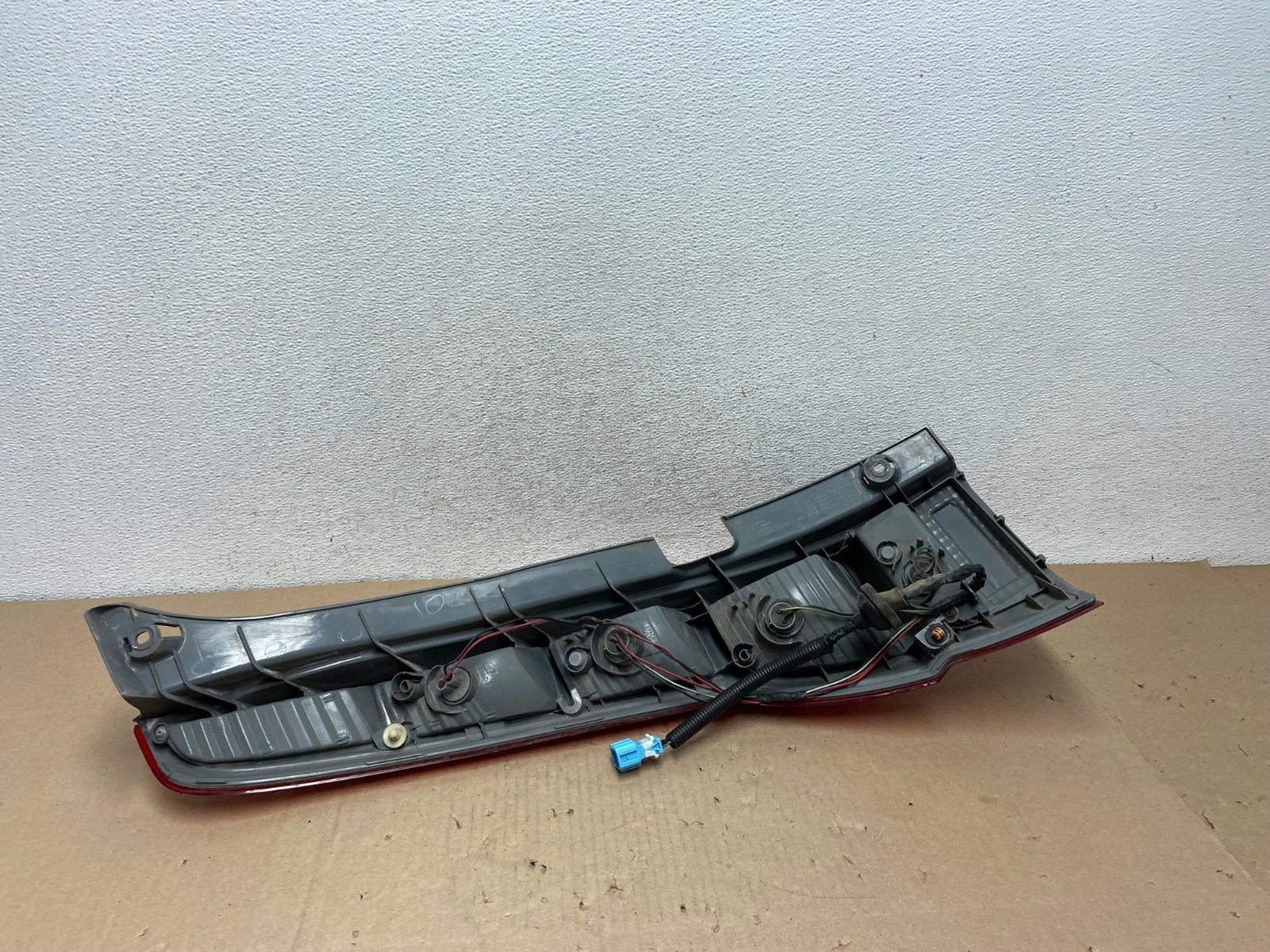 2007 - 2011 Honda Cr-v Crv Right Passenger Rh Side Tail Light AG6739 LK7