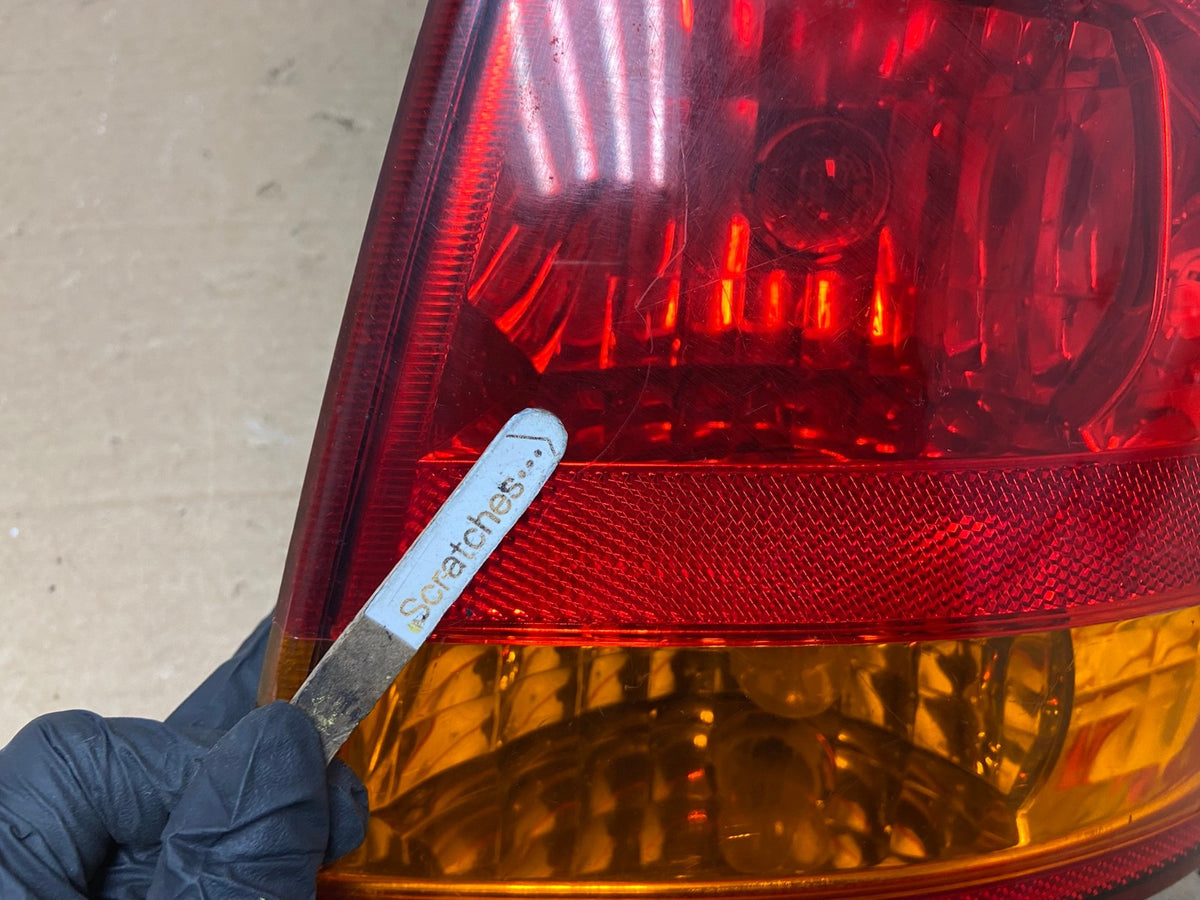 1999 to 2004 Oldsmobile Alero Right Passenger RH Side Tail Light AH9029 LK3