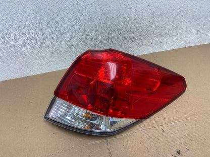 2010-2014 Subaru Outback Wagon Right Passenger Rh Side Tail Light AF4435 LK0