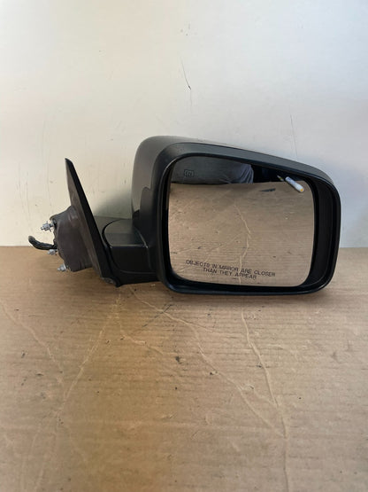 2011 to 2013 Dodge Durango Right Passenger Turn Sgn View Door Mirror AG9890 DW7