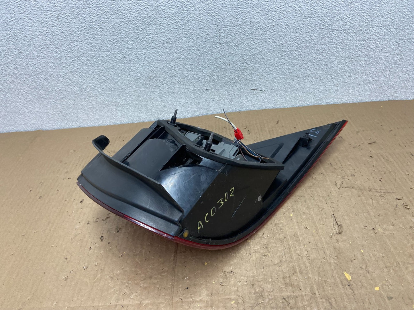 2010-2014 Volkswagen Golf MK6 Wagon Left Driver LH Tail Light OEM AC0302 DW5