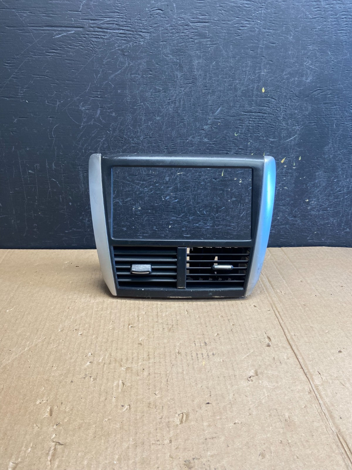 2009 to 2013 Subaru Forester Dash Radio Trim Bezel Center Vent AE4257 DG0