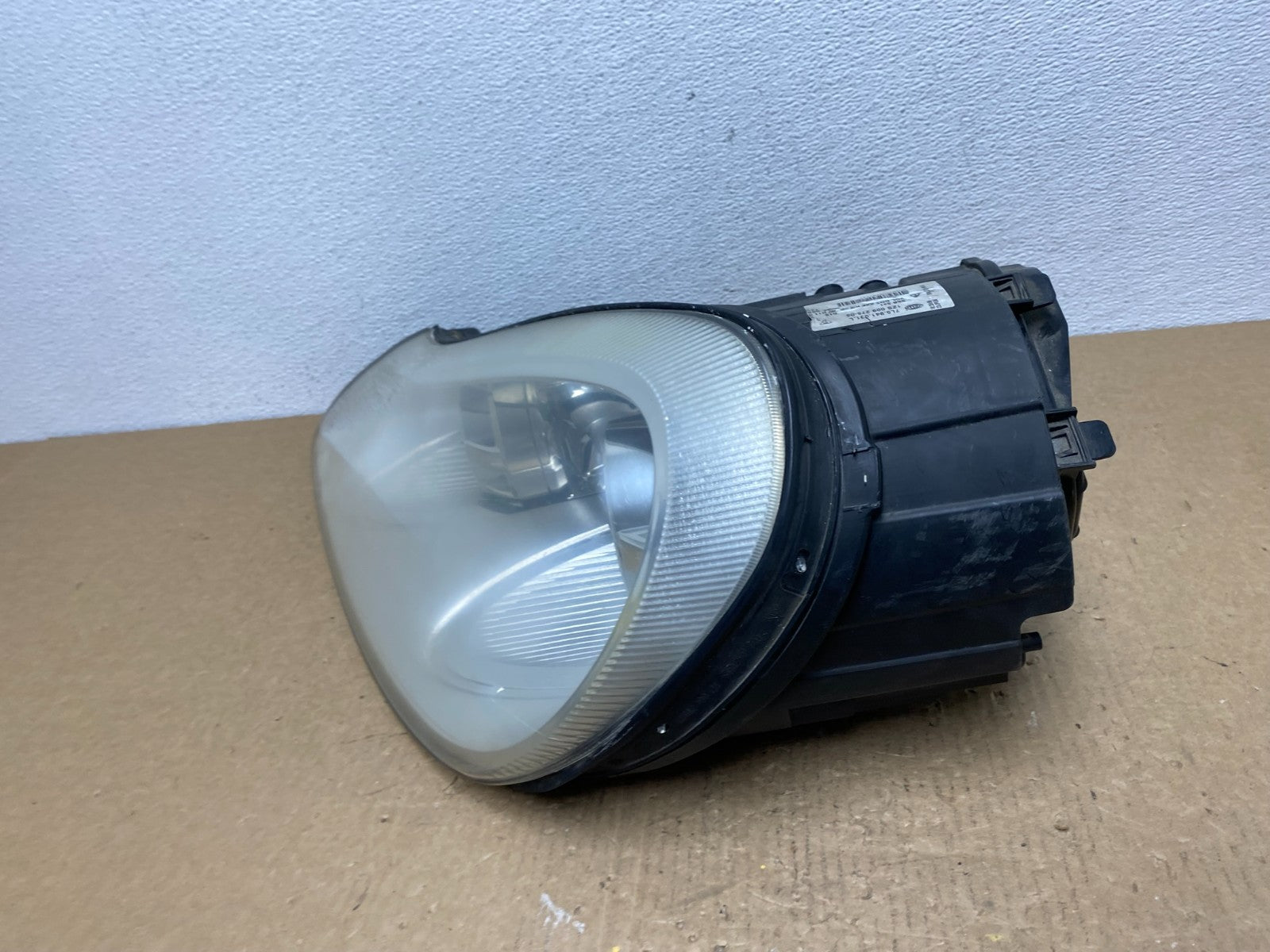 2008 to 2010 Porsche Cayenne Left Driver LH Headlight Xenon HID OEM AC1405 DW1