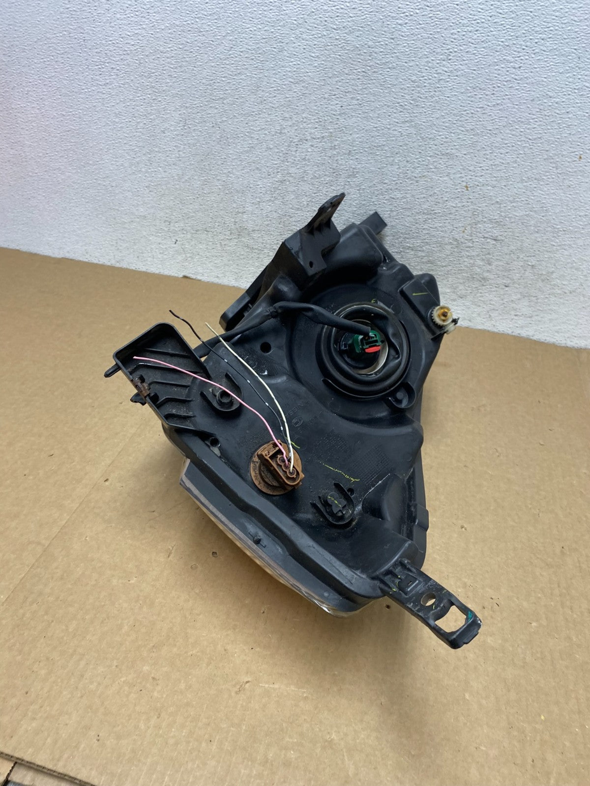 2013 to 2021 Nissan NV200 Right Passenger RH Halogen Headlight AF9530 DW6