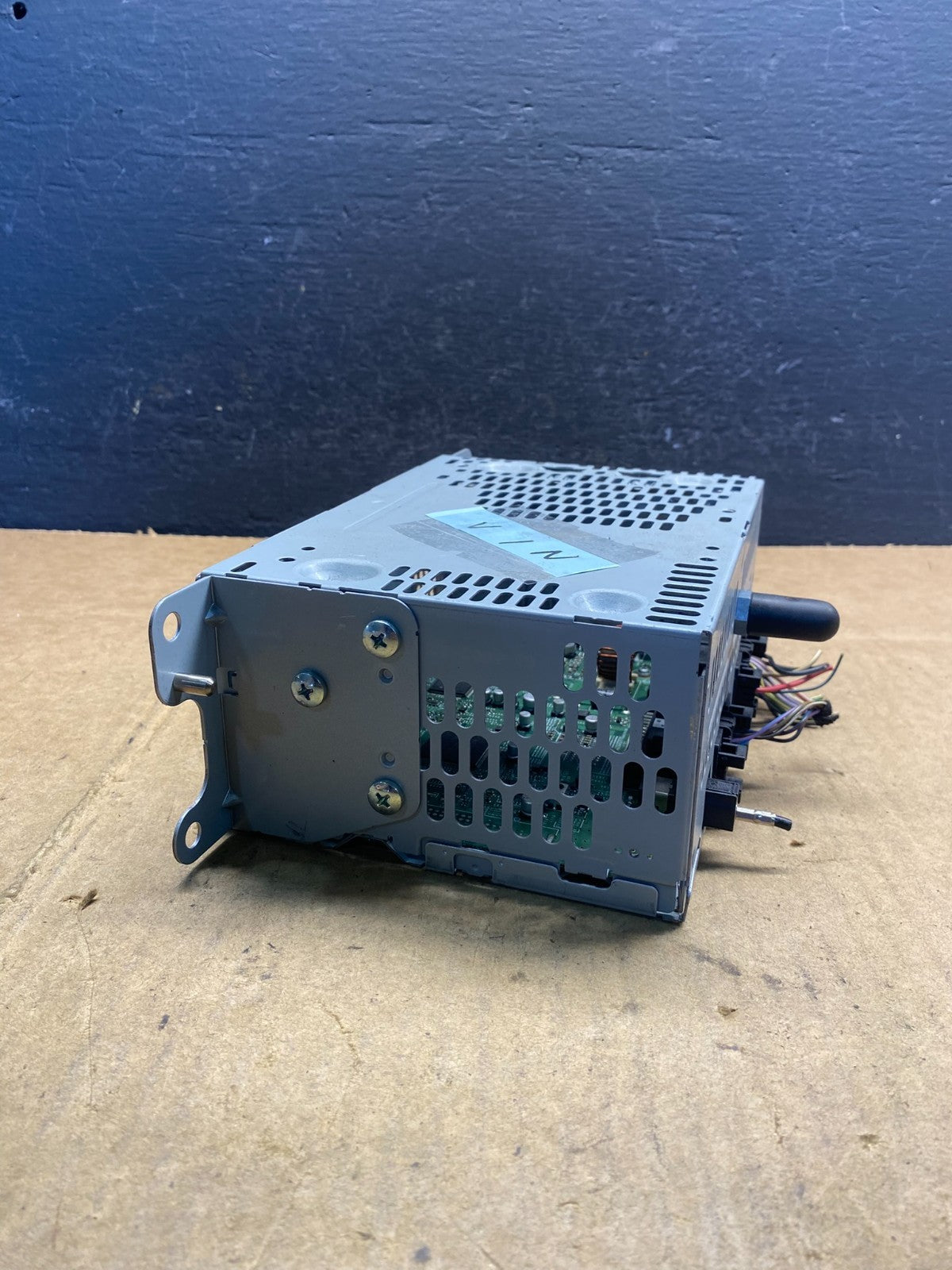 2014 to 2015 Ford Explorer Audio Equipment Radio Receiver AM FM CD ad4980 DG1