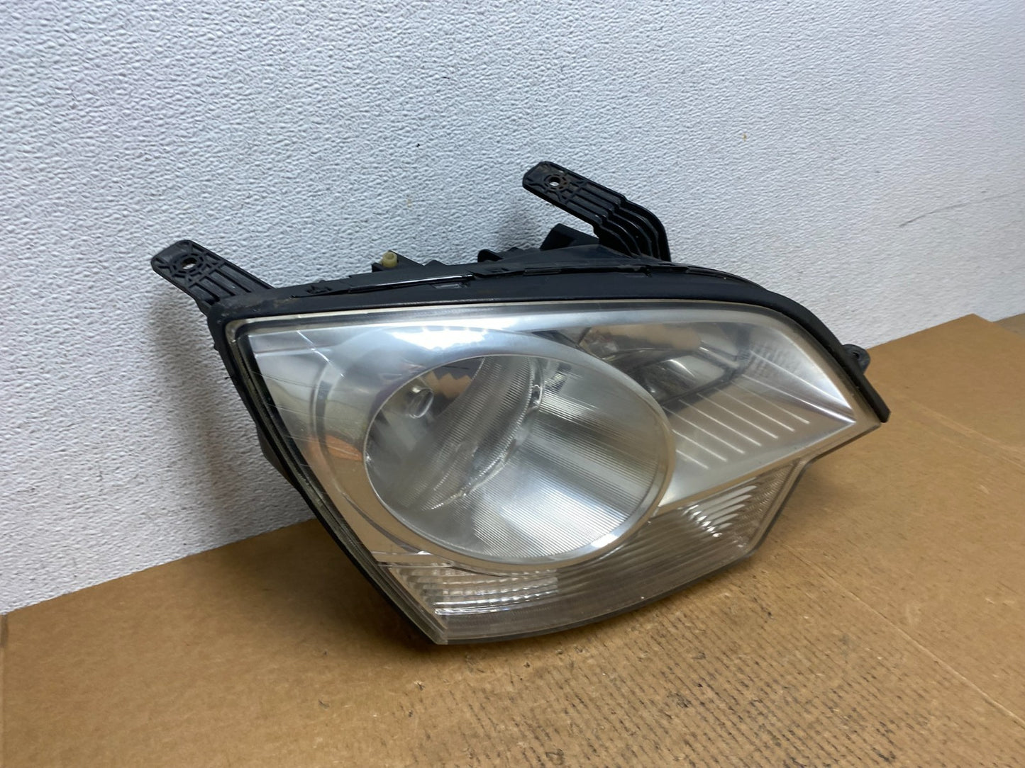 2008 2009 2010 Saturn Vue Right Passenger Halogen Headlights AE0466 DW2