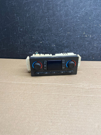 2003 to 2006 Chevrolet Silverado HVAC Heater Climate Control Module AG0024 DG0