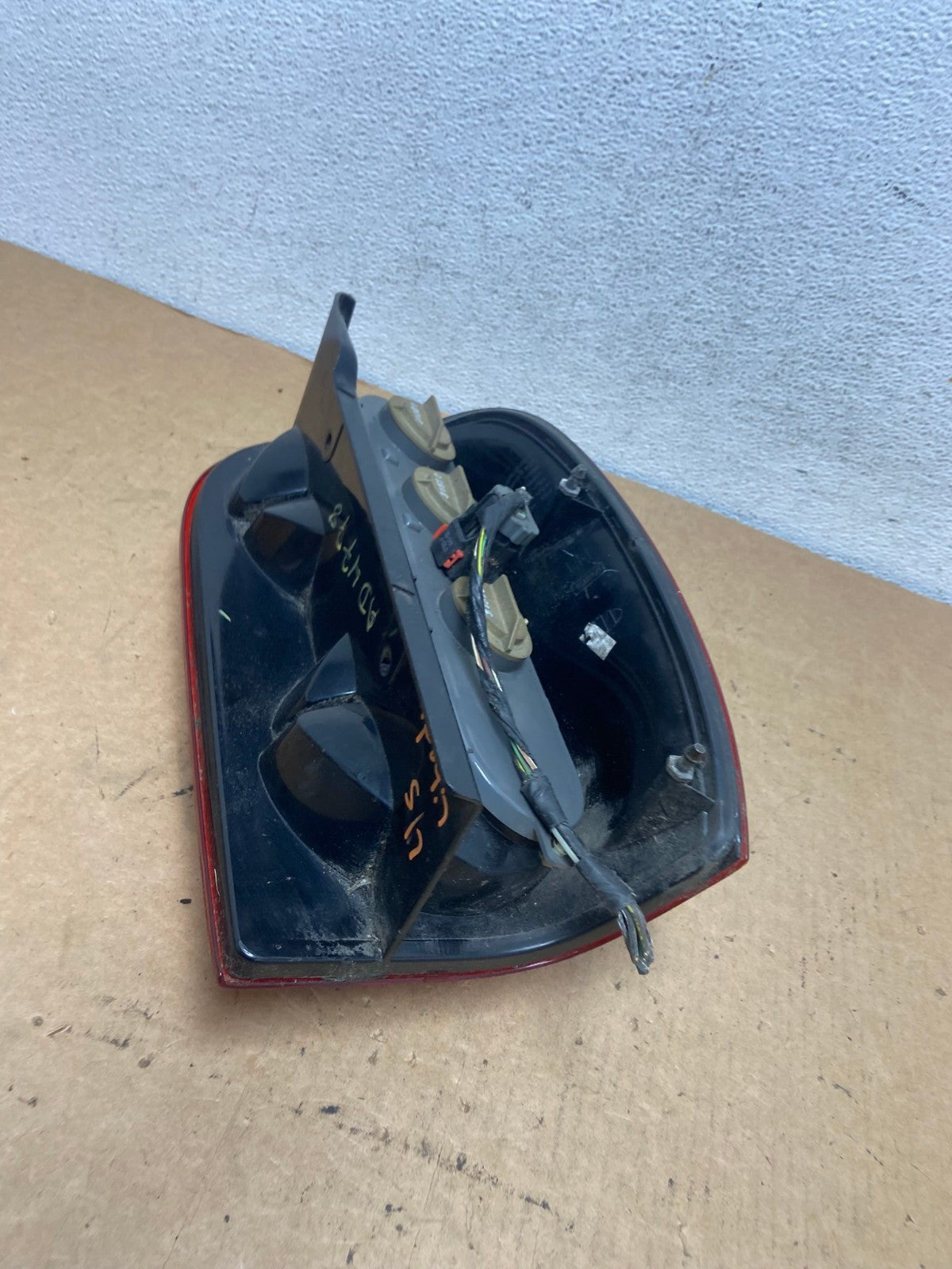 2002 2003 2004 Jeep Liberty Left Driver LH Side Tail Light TYC AD4778 LK4