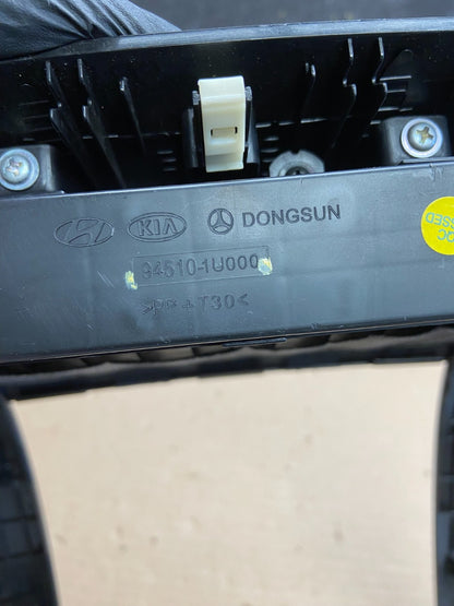 2011 to 2013 Kia Sorento Center Radio Climate Control Clock Trim ag5110 DG5